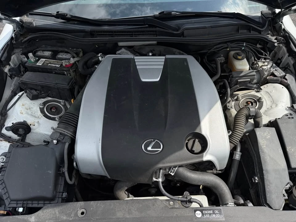 2016 Lexus IS 3rd Gen - Image 5 of 10