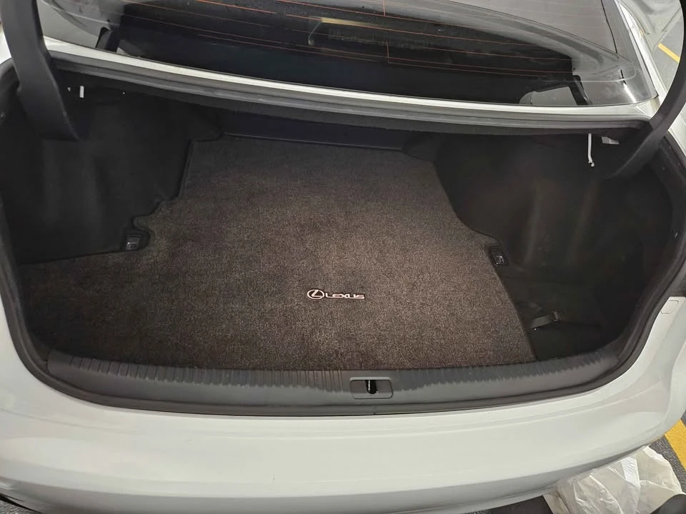 2016 Lexus IS 3rd Gen - Image 12 of 12