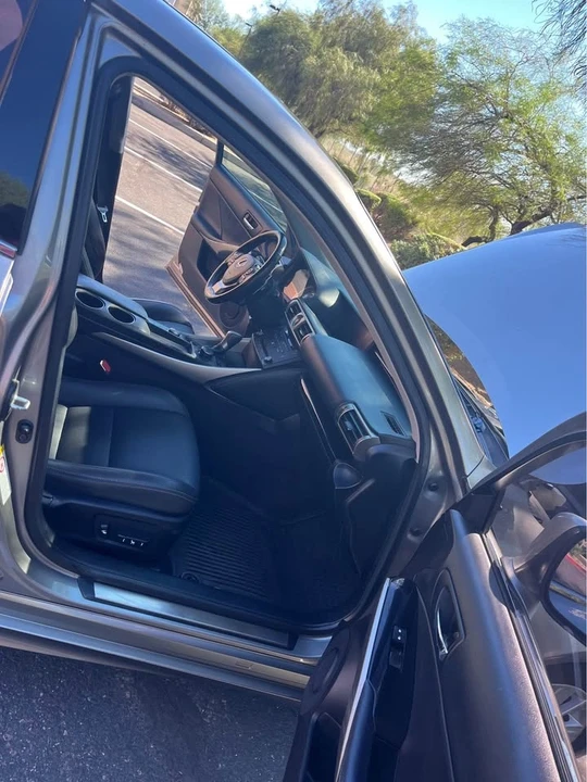 2016 Lexus IS 3rd Gen - Image 11 of 20