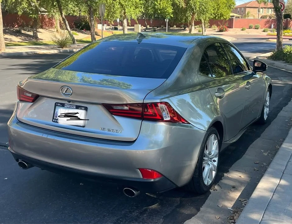 2016 Lexus IS 3rd Gen - Image 4 of 20