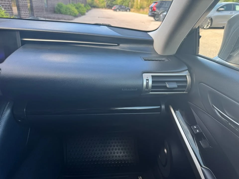 2016 Lexus IS 3rd Gen - Image 14 of 17