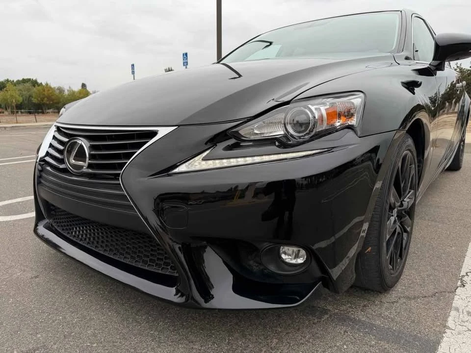2016 Lexus IS 3rd Gen - Image 9 of 19
