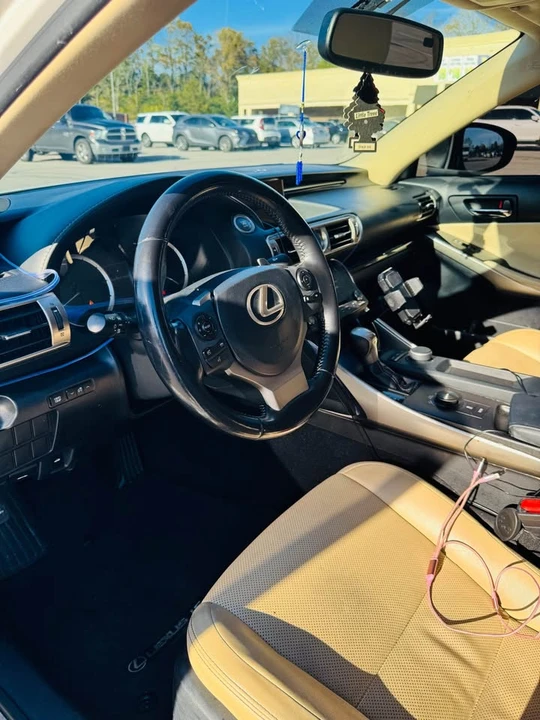 2016 Lexus IS 3rd Gen - Image 5 of 8