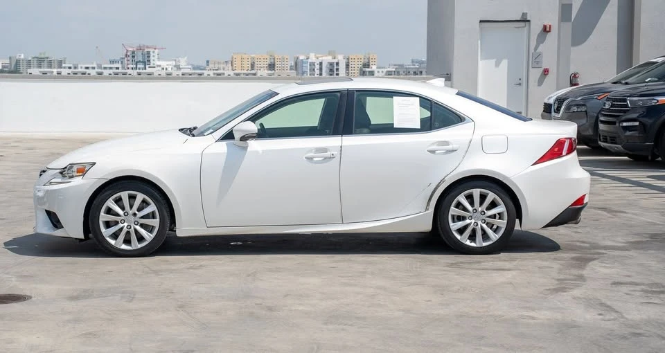 2016 Lexus IS 3rd Gen - Image 8 of 20