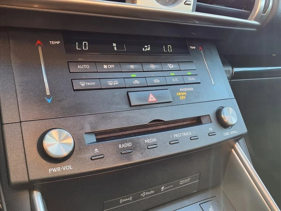 2016 Lexus IS 3rd Gen - Image 17 of 20