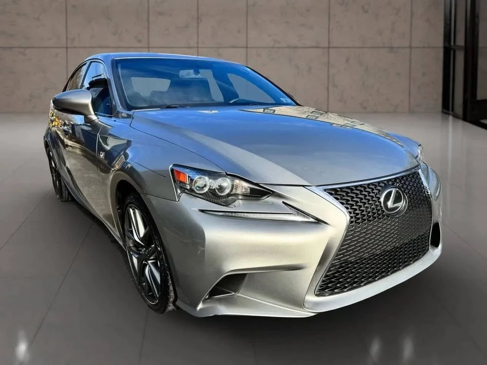 2016 Lexus IS 3rd Gen - Image 4 of 20
