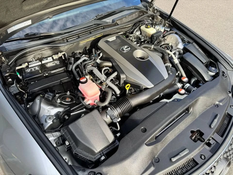 2016 Lexus IS 3rd Gen - Image 13 of 20