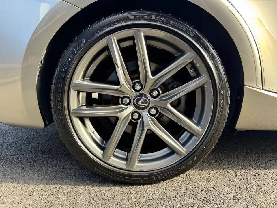 2016 Lexus IS 3rd Gen - Image 12 of 20