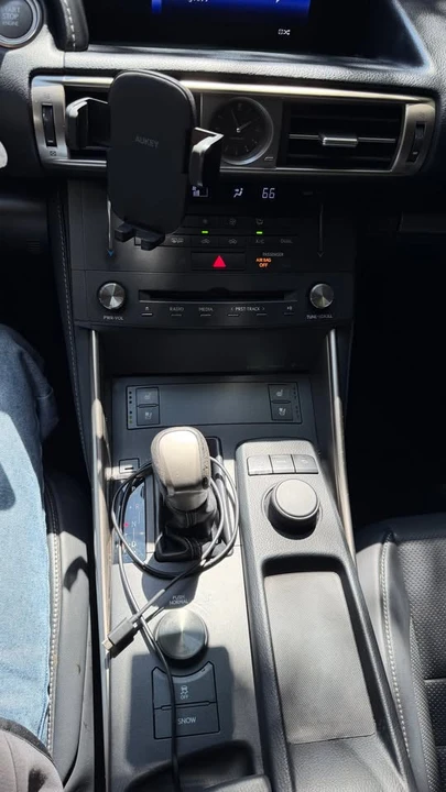 2016 Lexus IS 3rd Gen - Image 10 of 11