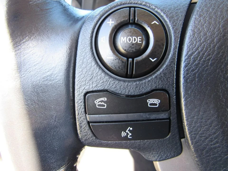 2016 Lexus IS 3rd Gen - Image 19 of 19