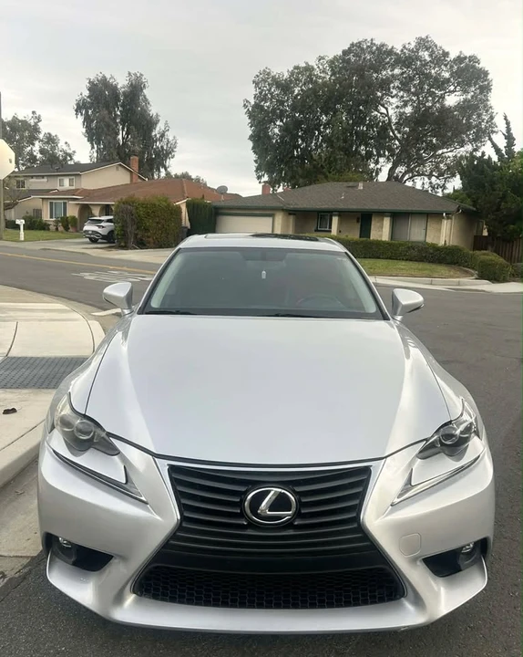 2016 Lexus IS 3rd Gen - Image 4 of 19