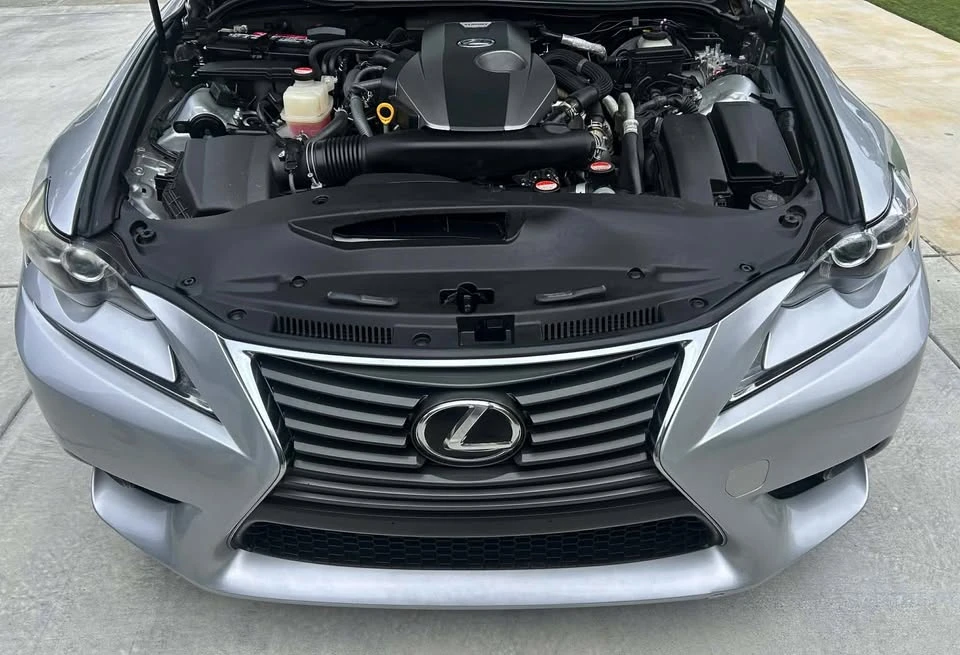 2016 Lexus IS 3rd Gen - Image 12 of 19