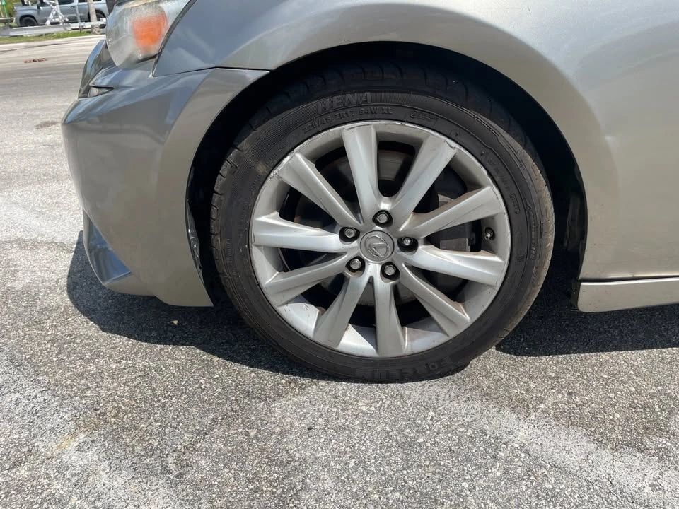 2016 Lexus IS 3rd Gen - Image 11 of 12