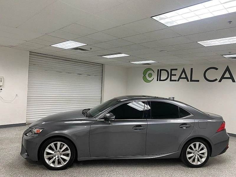 2016 Lexus IS 3rd Gen - Image 8 of 20