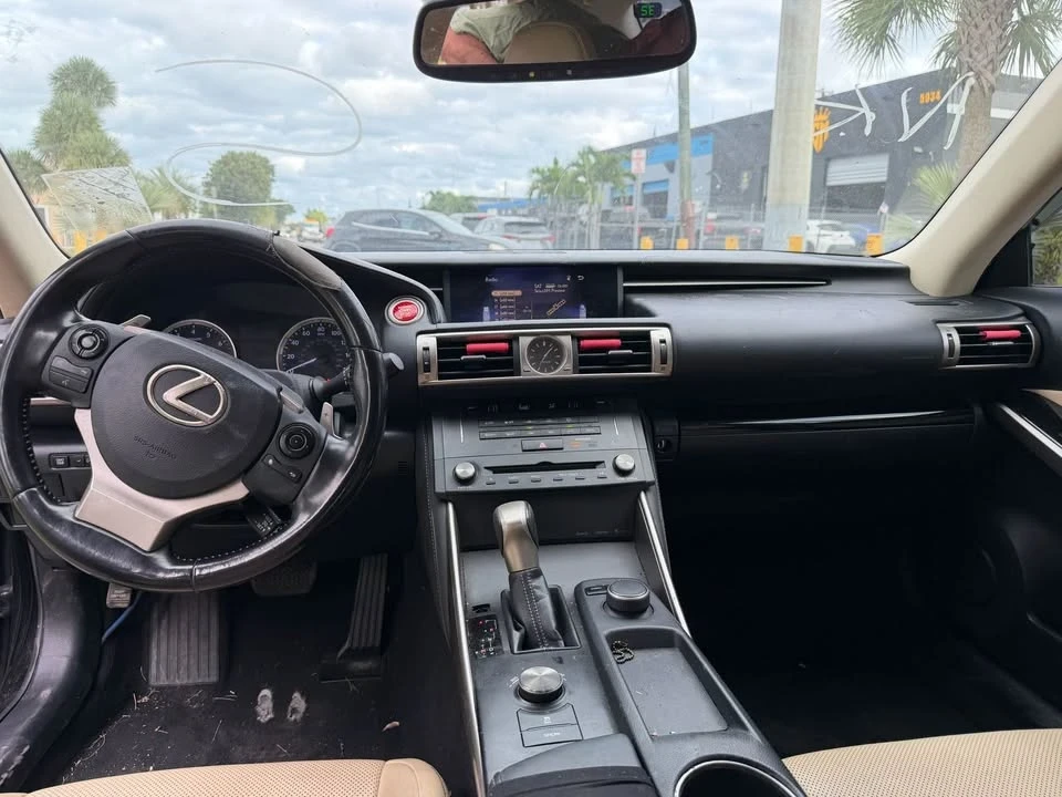 2016 Lexus IS 3rd Gen - Image 7 of 10