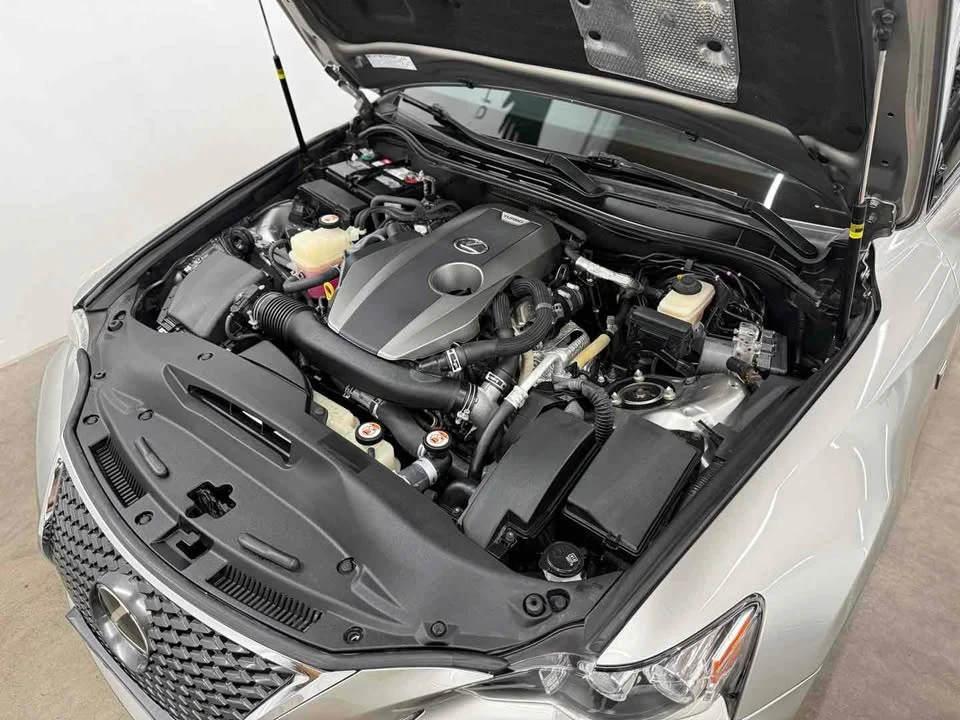 2016 Lexus IS 3rd Gen - Image 10 of 20