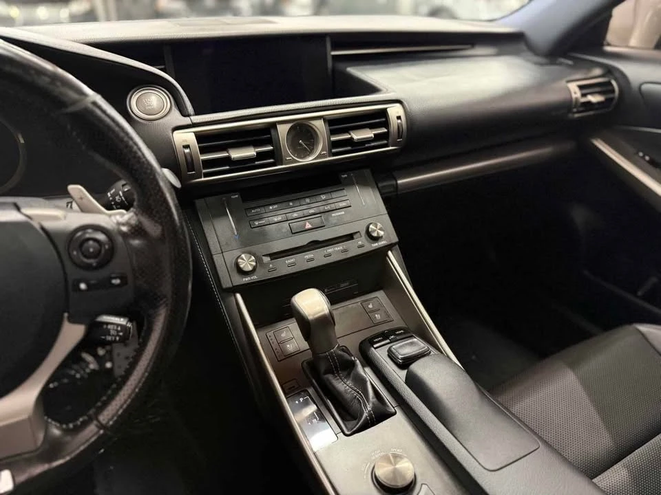 2016 Lexus IS 3rd Gen - Image 20 of 20