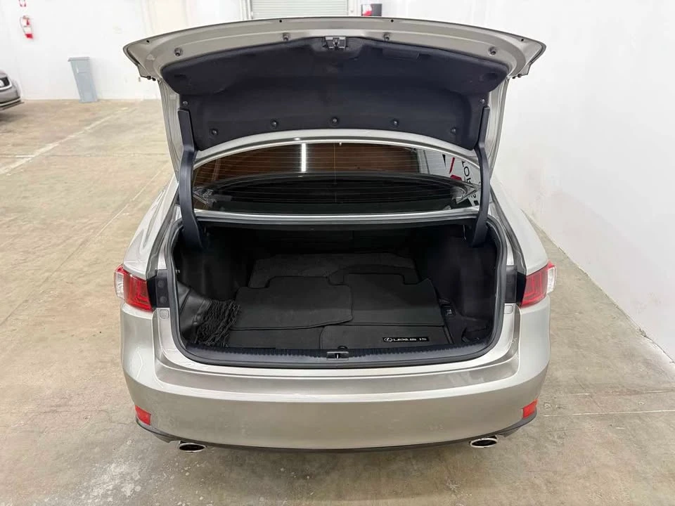 2016 Lexus IS 3rd Gen - Image 11 of 20