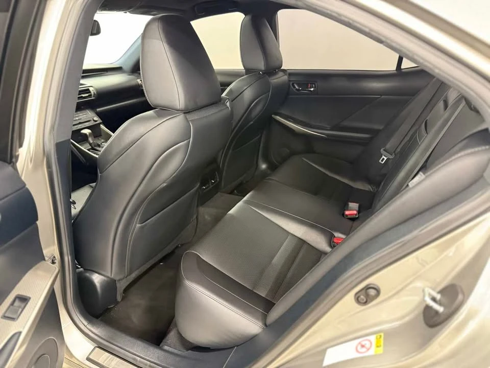 2016 Lexus IS 3rd Gen - Image 15 of 20