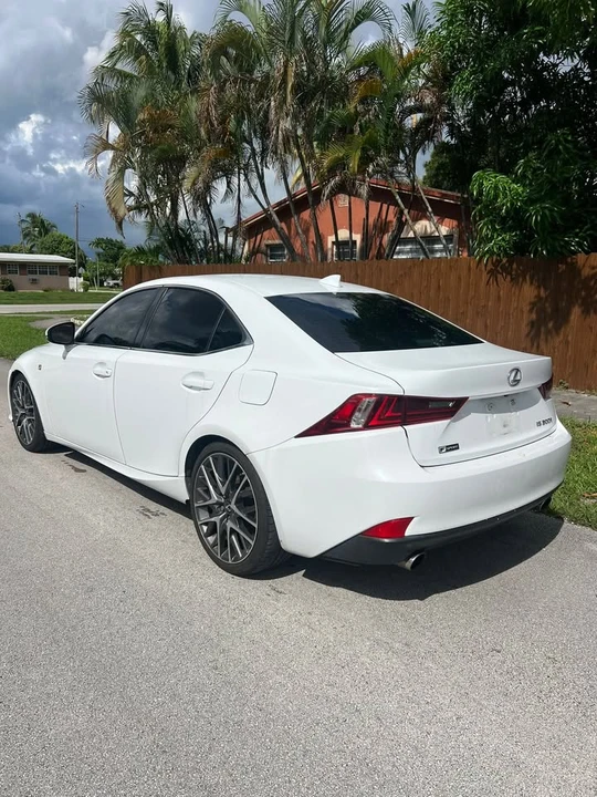 2016 Lexus IS 3rd Gen - Image 7 of 13