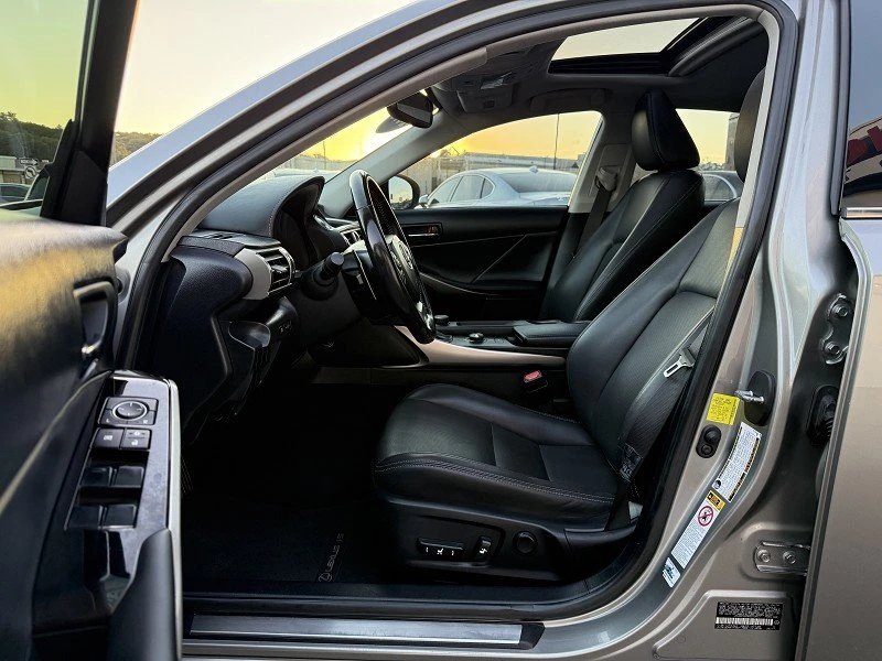 2016 Lexus IS 3rd Gen - Image 10 of 20