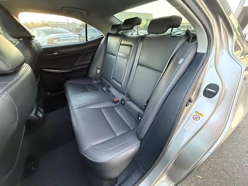 2016 Lexus IS 3rd Gen - Image 12 of 20