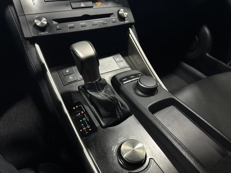2016 Lexus IS 3rd Gen - Image 9 of 14