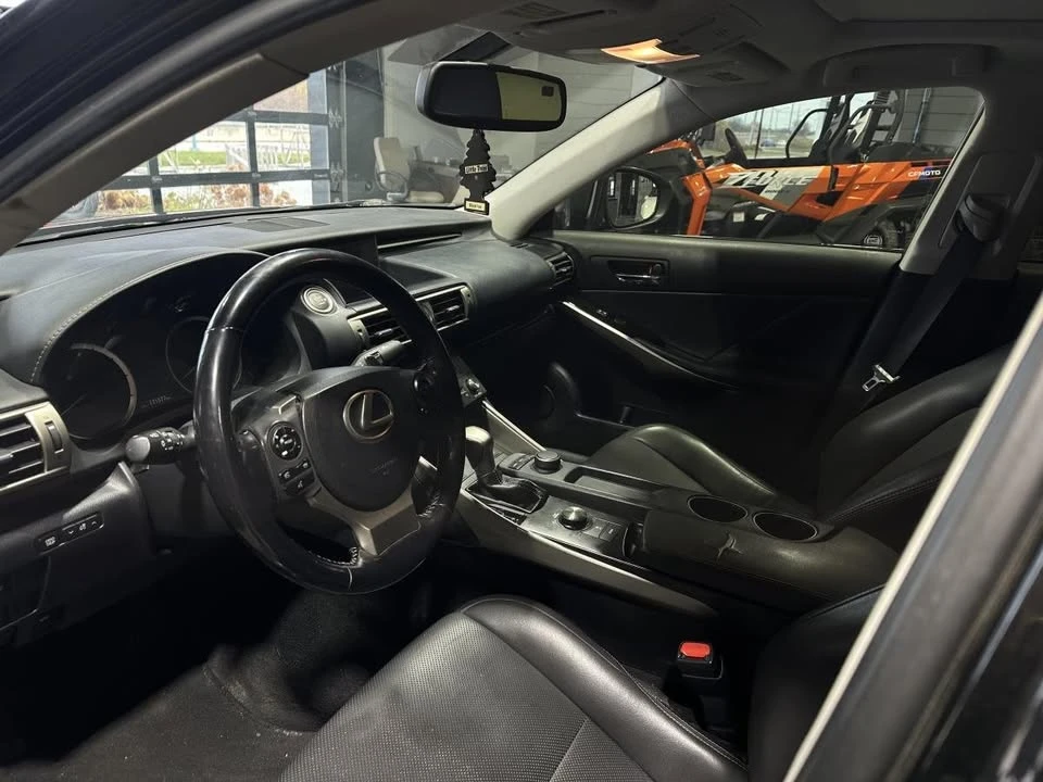 2016 Lexus IS 3rd Gen - Image 10 of 14