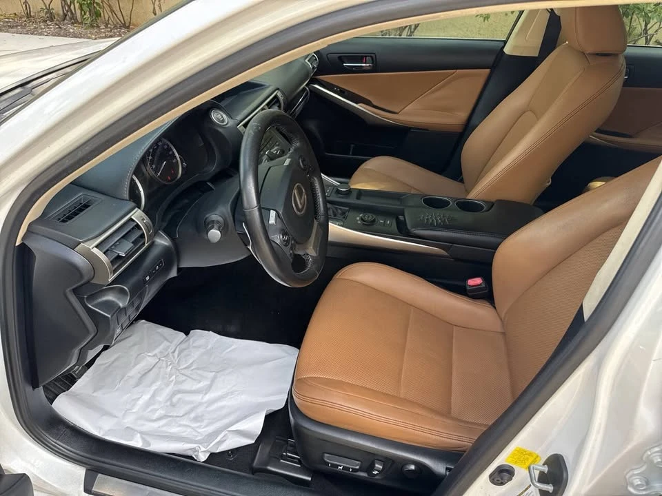 2016 Lexus IS 3rd Gen - Image 11 of 19