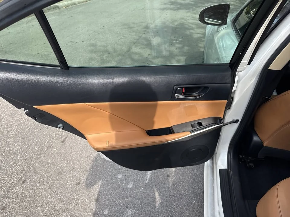 2016 Lexus IS 3rd Gen - Image 10 of 19