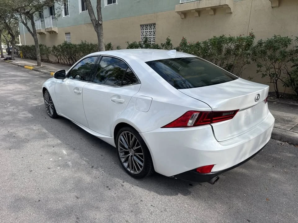 2016 Lexus IS 3rd Gen - Image 7 of 19