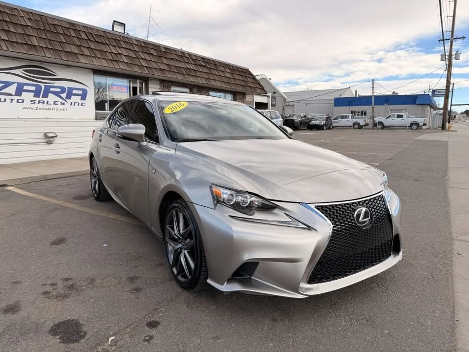 2016 Lexus IS 3rd Gen - Image 9 of 20