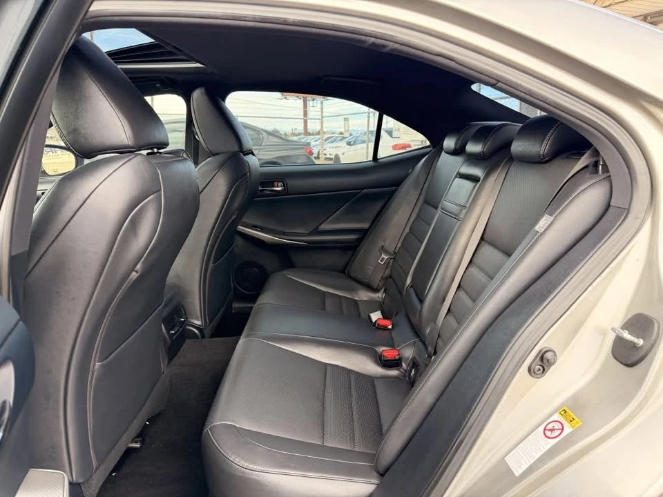 2016 Lexus IS 3rd Gen - Image 17 of 20