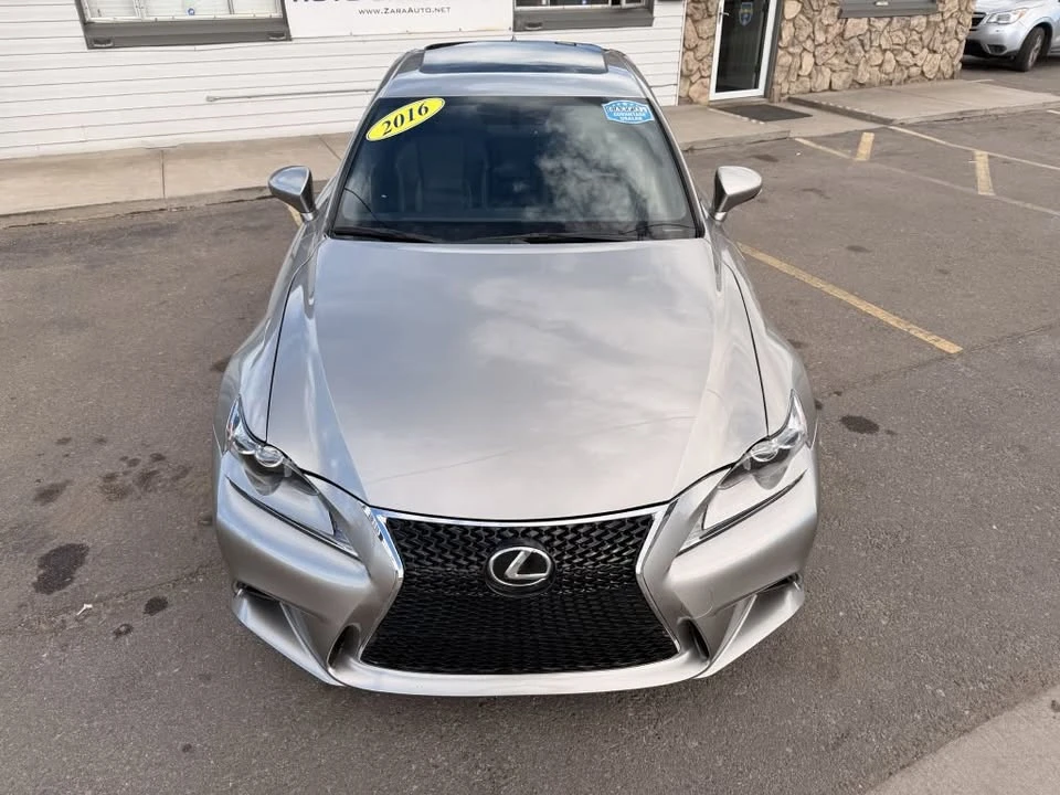 2016 Lexus IS 3rd Gen - Image 10 of 20