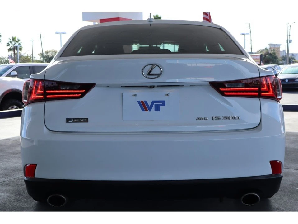 2016 Lexus IS 3rd Gen - Image 6 of 20