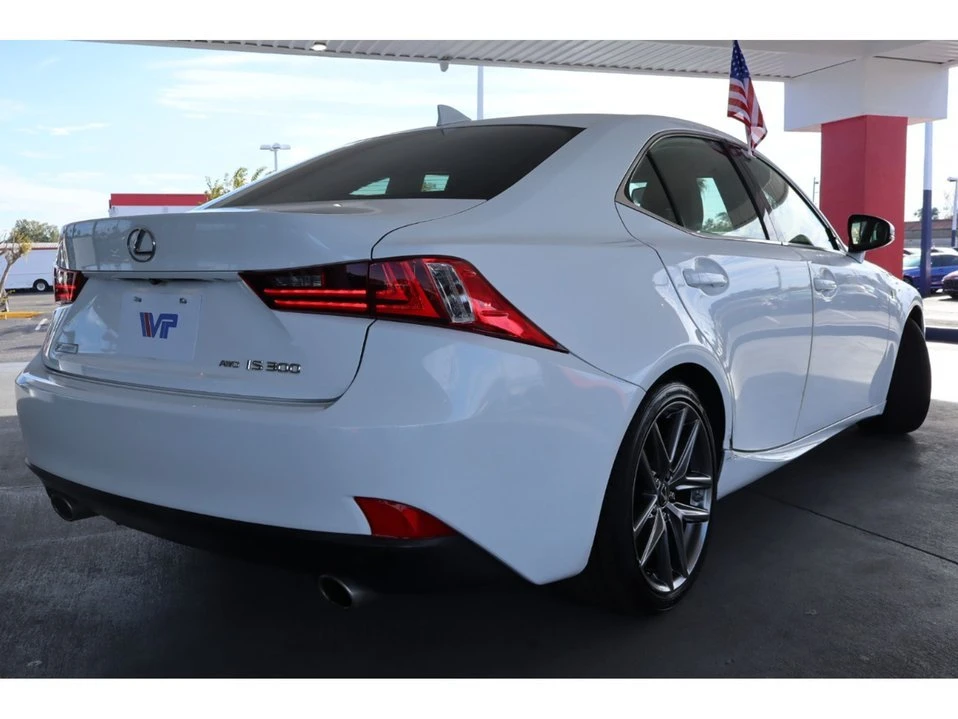 2016 Lexus IS 3rd Gen - Image 5 of 20