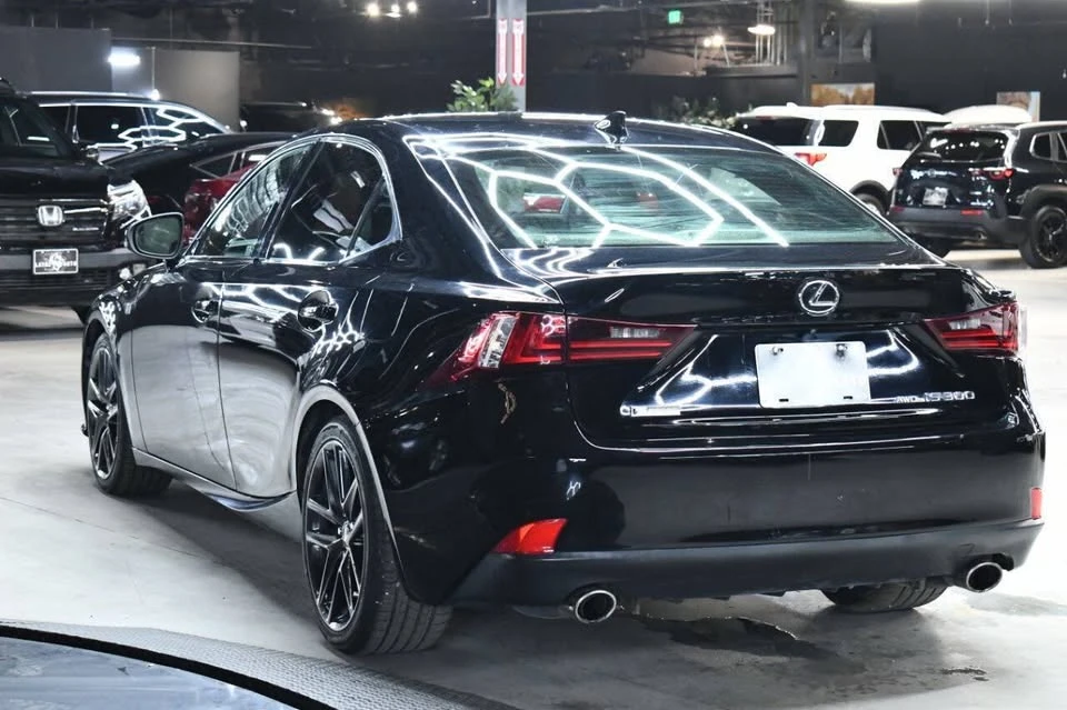 2016 Lexus IS 3rd Gen - Image 12 of 20