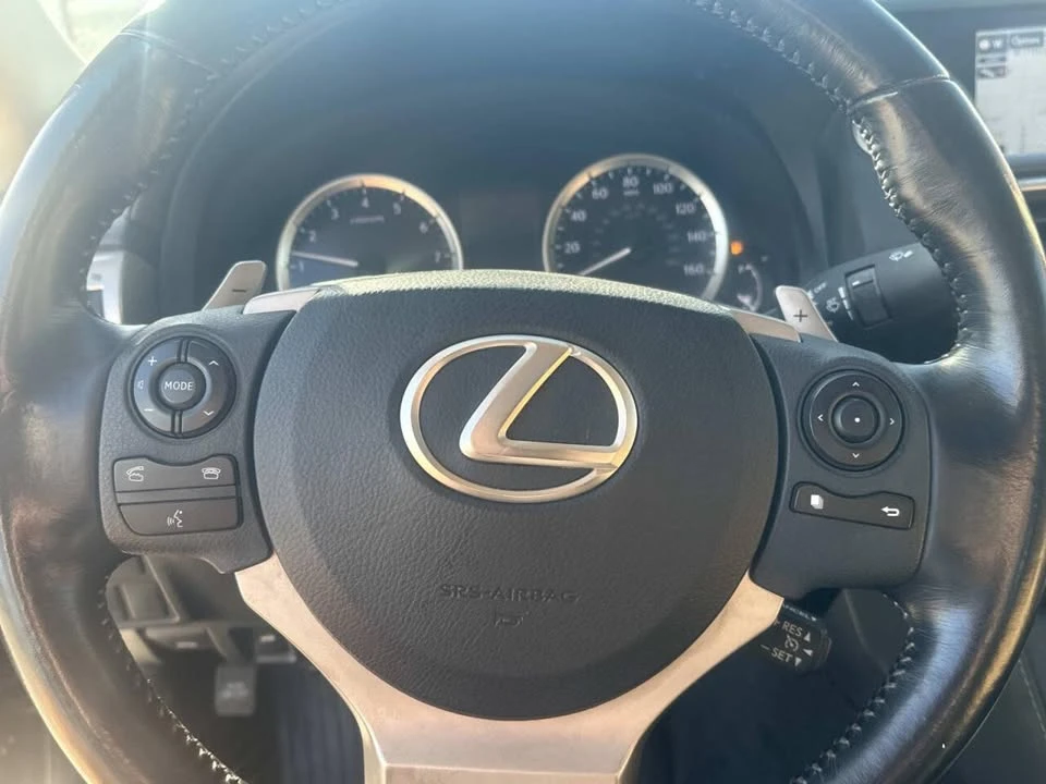 2016 Lexus IS 3rd Gen - Image 16 of 20