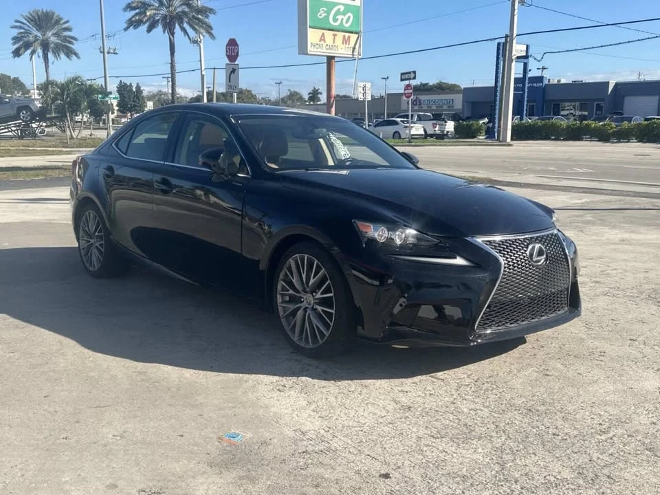 2016 Lexus IS 3rd Gen - Image 4 of 20