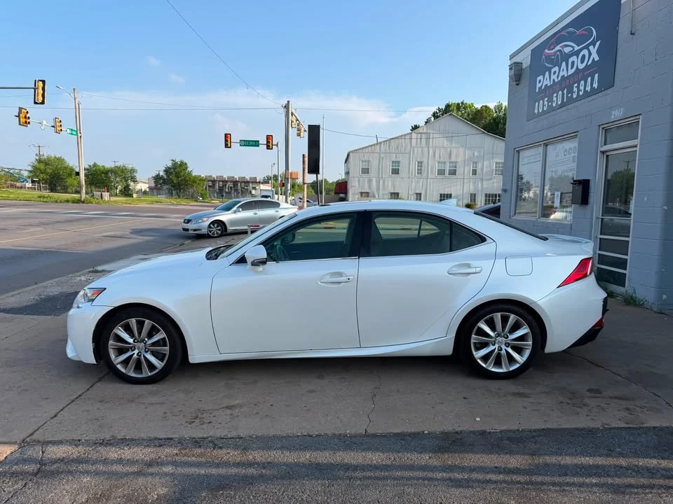 2016 Lexus IS 3rd Gen - Image 4 of 9