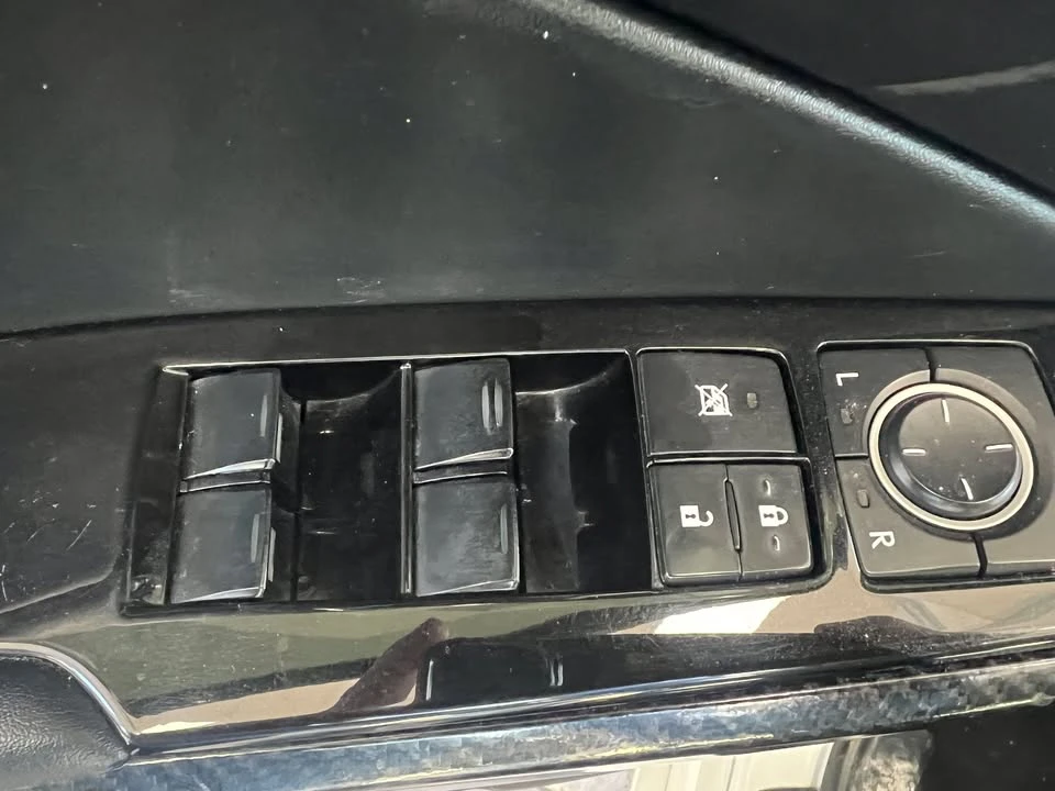 2016 Lexus IS 3rd Gen - Image 9 of 19