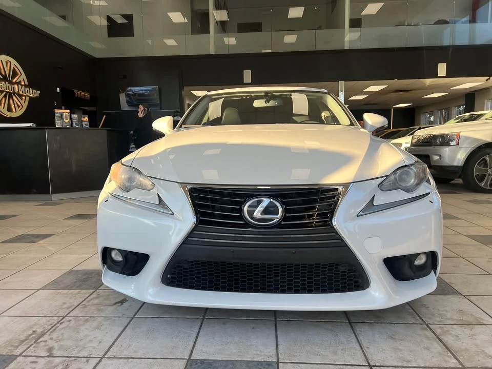 2016 Lexus IS 3rd Gen - Image 4 of 19