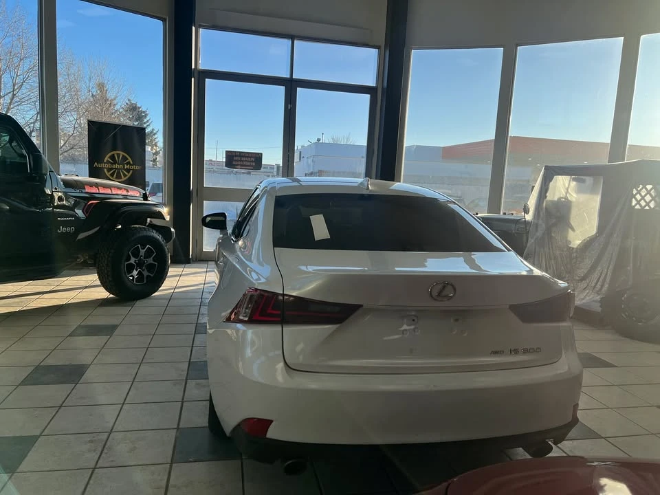2016 Lexus IS 3rd Gen - Image 7 of 19