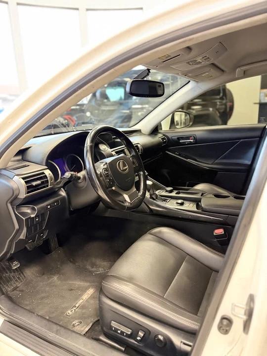 2016 Lexus IS 3rd Gen - Image 8 of 16