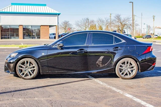 2016 Lexus IS 3rd Gen - Image 5 of 20