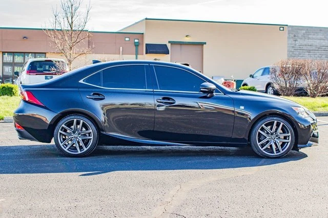2016 Lexus IS 3rd Gen - Image 10 of 20