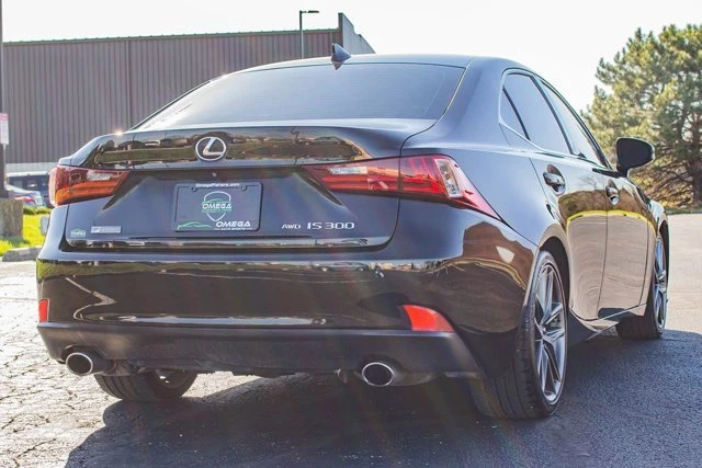 2016 Lexus IS 3rd Gen - Image 8 of 20