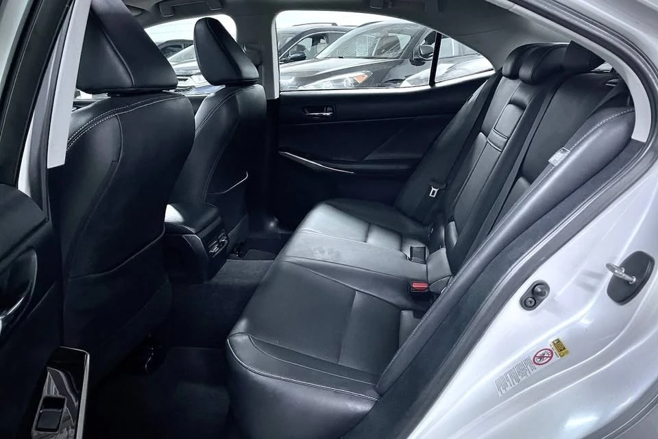 2016 Lexus IS 3rd Gen - Image 11 of 20