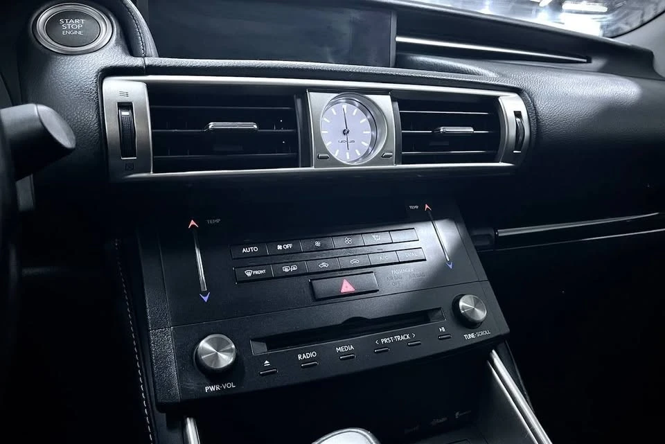 2016 Lexus IS 3rd Gen - Image 20 of 20