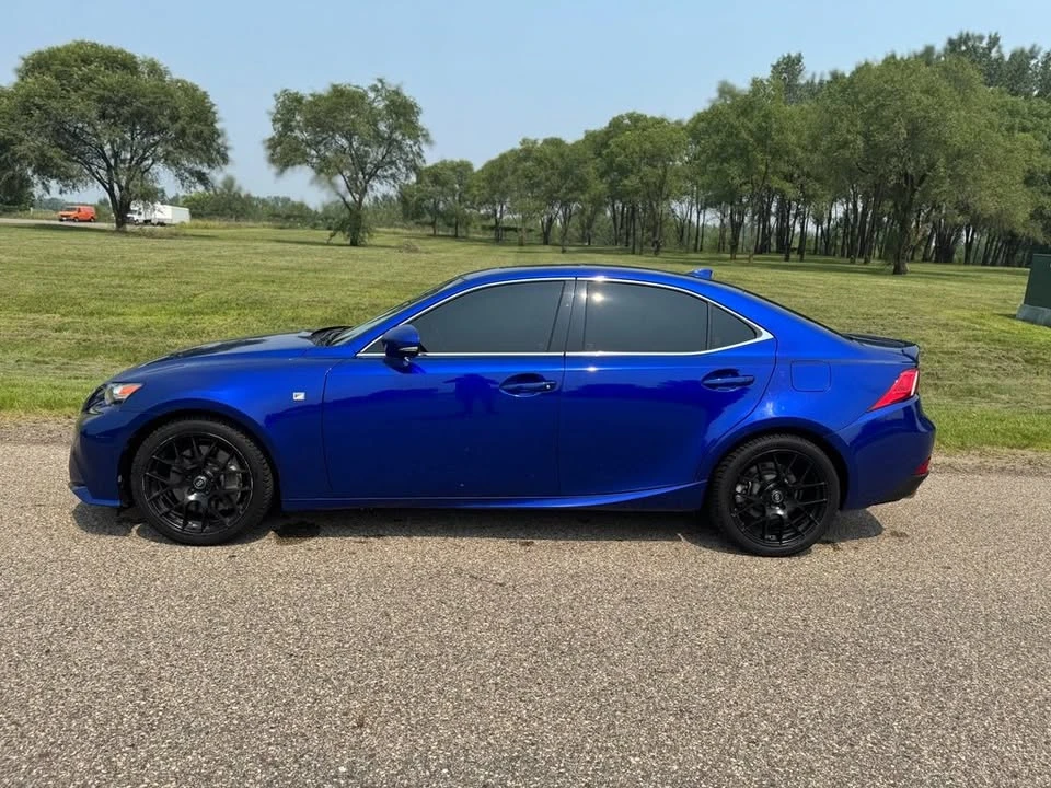 2016 Lexus IS 3rd Gen - Image 9 of 17